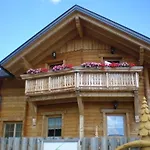 Chalet Almrauschhutte Markus Lachtal